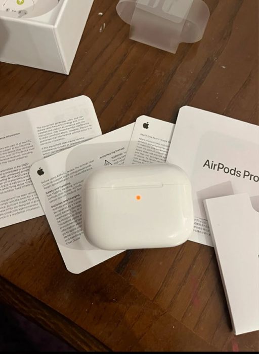 Vand casti airpods 3