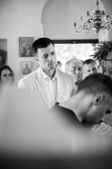 Fotograf Nunți, Botezuri și Cununii | Fotografii Profesionale | Prețuri Avantajoase