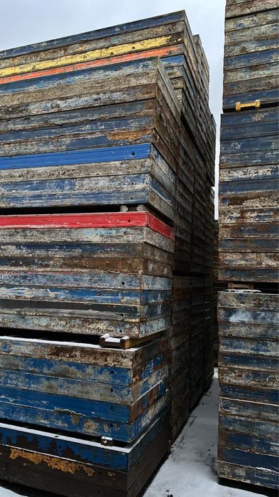 Продается крупнощитовая опалубка