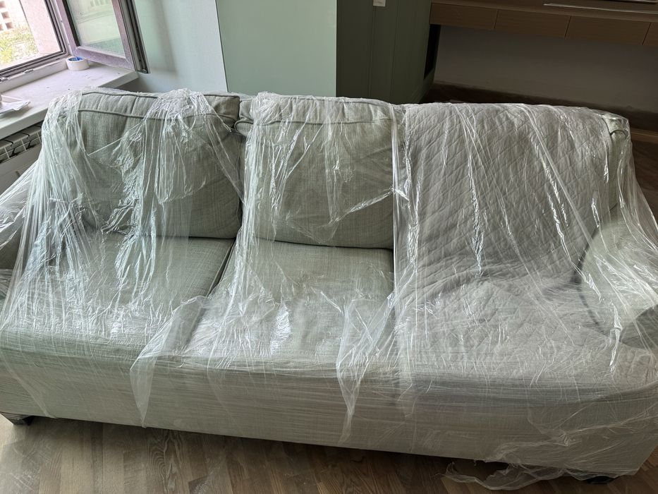 Продам диван комплект 3+2+1