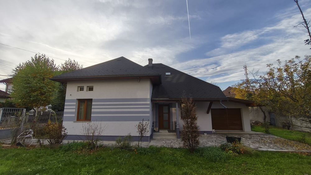 Vand urgent casa zona 9 Mai Baia Mare