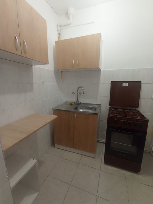 Se închiriază garsonieră
