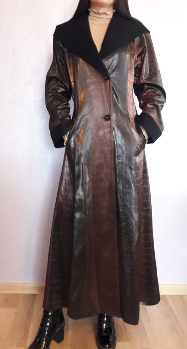 Pardesiu dama cu gluga