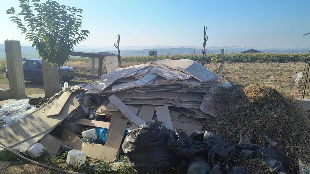 Curatenie spatii comerciale , curateniea apartament , eliberare mobila