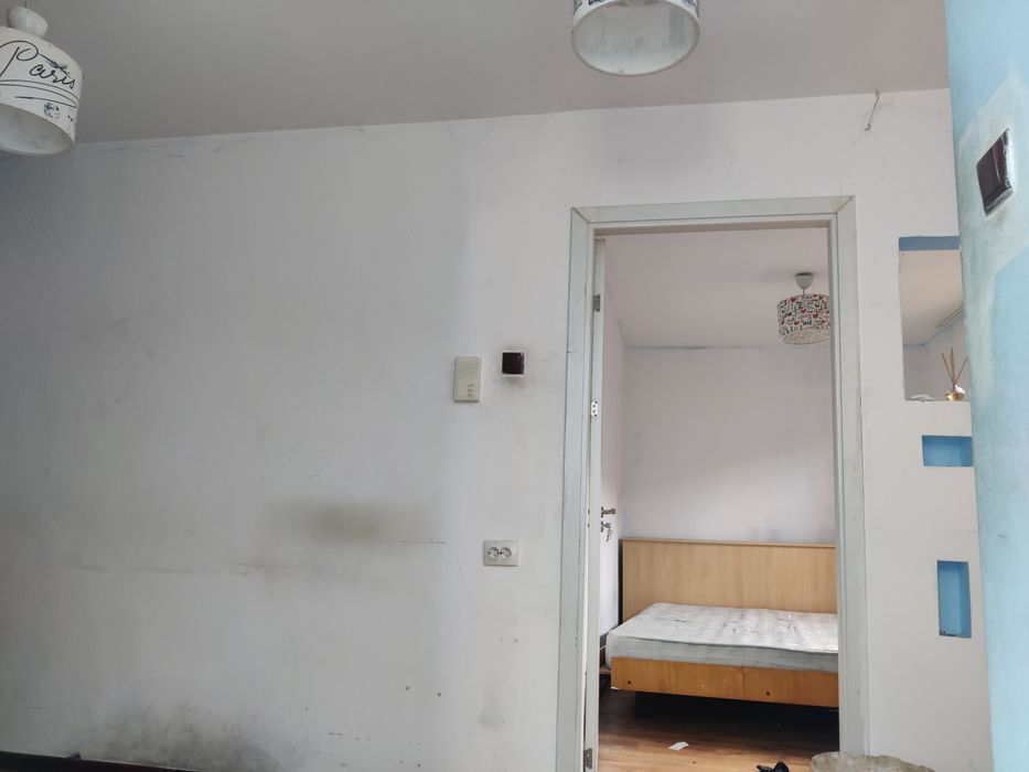 Vând garsonieră 30 mp B-dul Dacia