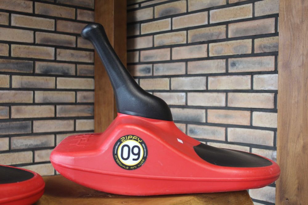 Sanie Zipfy mini freestyle