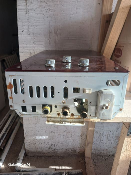 Продам водонагреватель