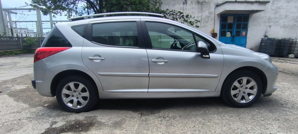 Peugeot 207 SW an 2009 1,4 benzina  Euro 5 Proprietar