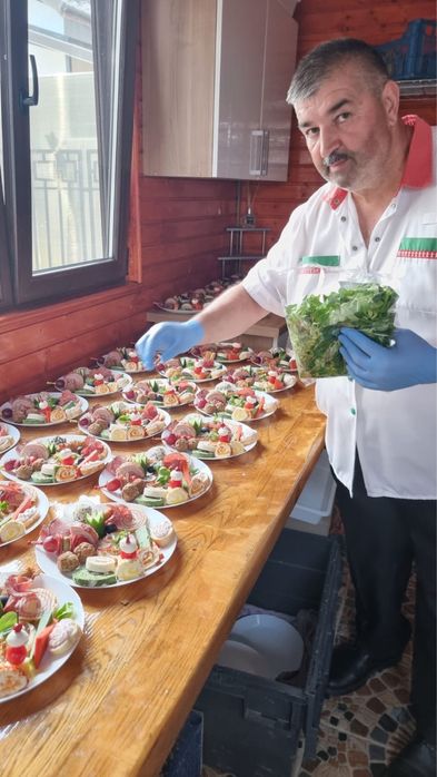 Corturi de închiriat și bucătar Dambovita