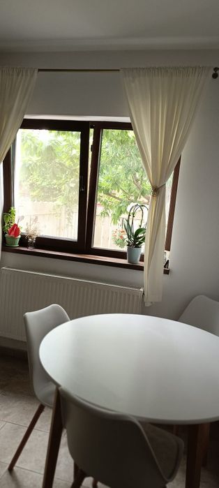 Inchiriez casa insiruita cu 3 camere Valea Lupului