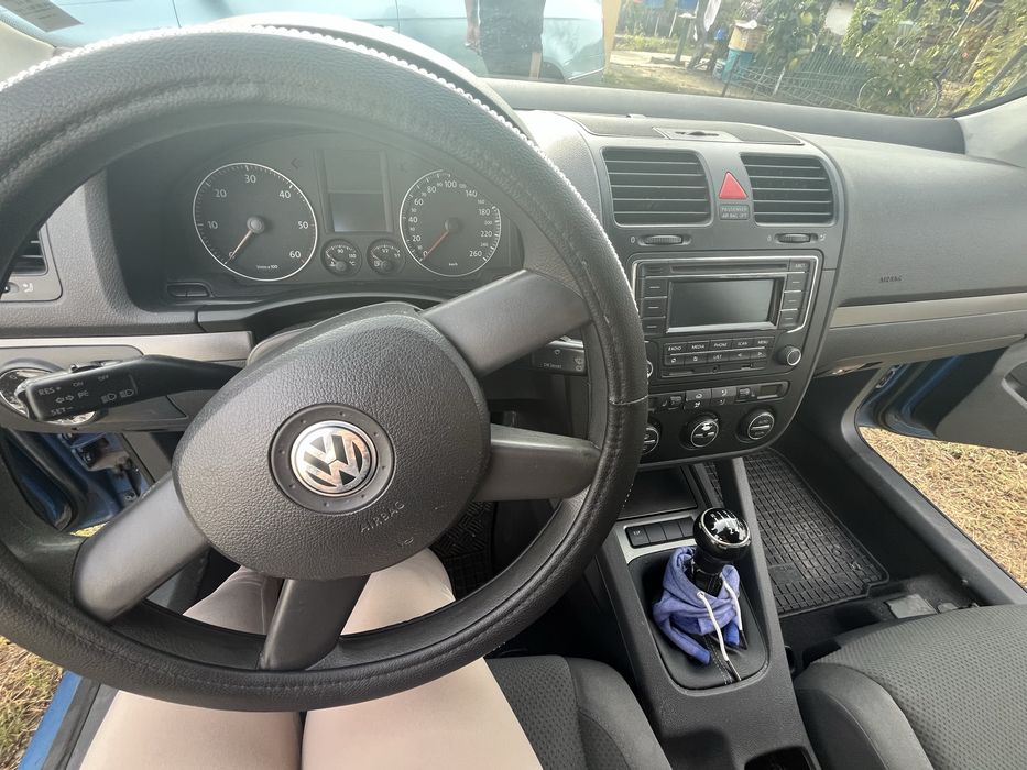 Vand golf 5 1.9 tdi, motor bkc , an 2004