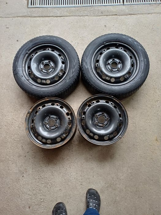 Vind set 4 jante 15"skoda .wv .seat