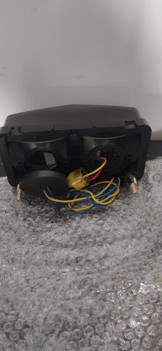 Diverse piese si parbrize motociclete. Preturi in anunt!