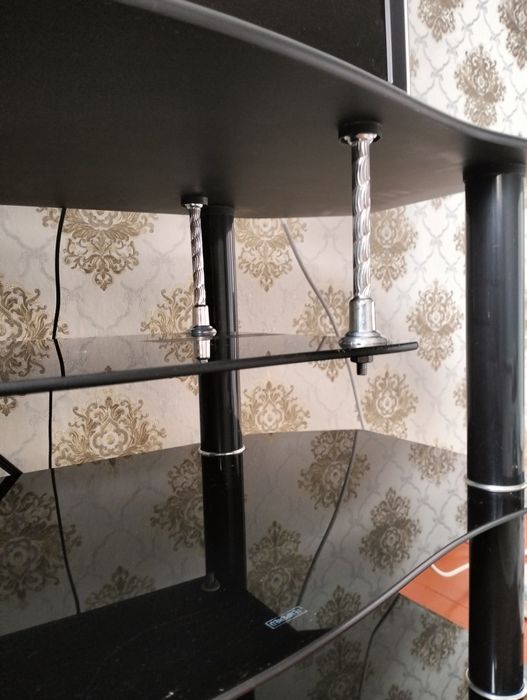 Подставка под телевизор за 20 тыс