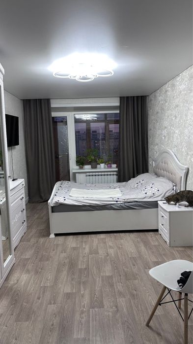 Продам трехкомнатную район кольца