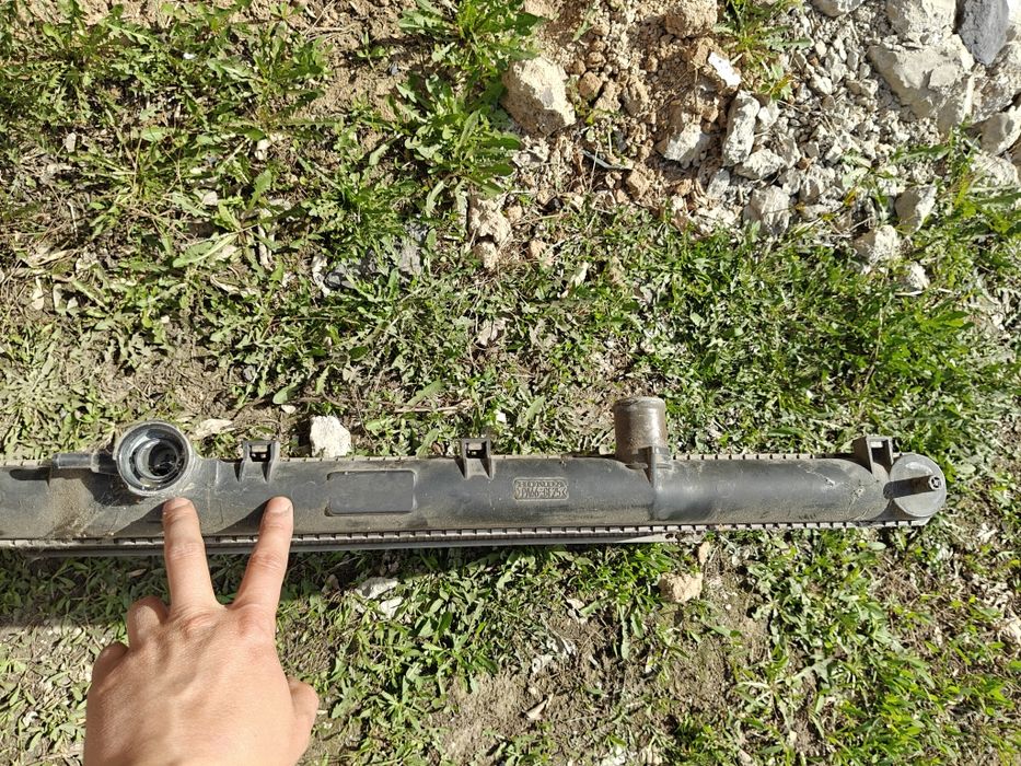 Радиатор на хонду ср ви