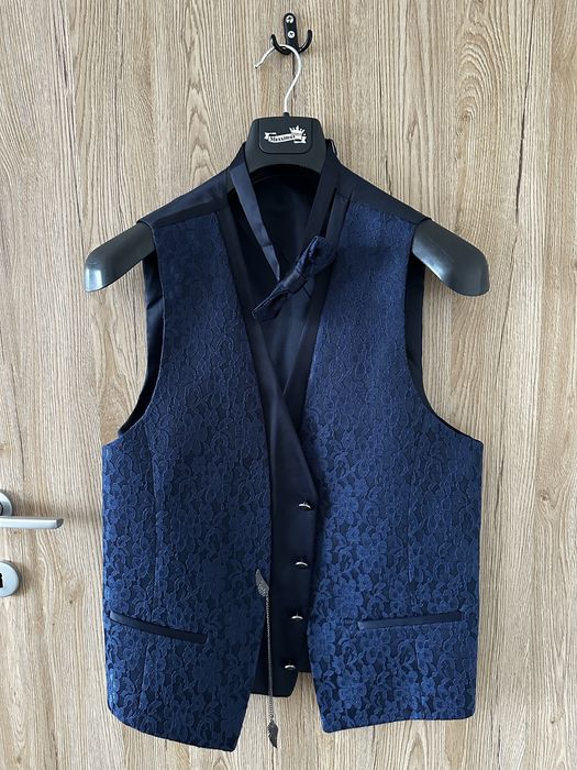 Costum de ocazie