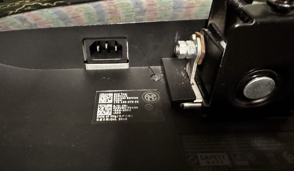 Vand monitor DELL 75hz , 27 inch