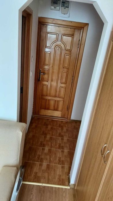Garsoniera de vanzare vis-a-vis de IUPS