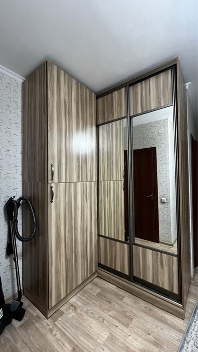Шкаф для прихожей