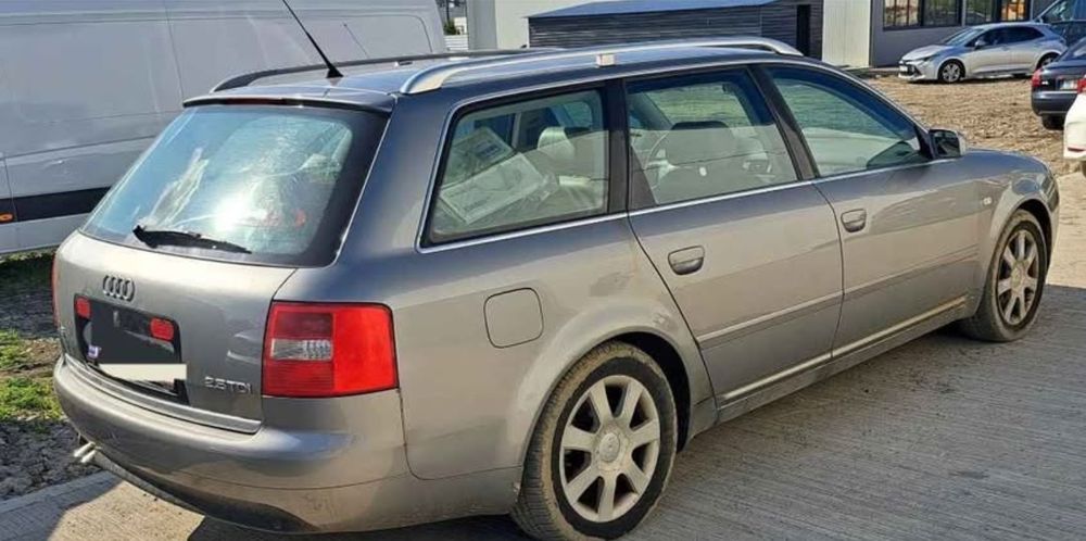 Dezmembrez audi a6 2.5tdi mașină completa