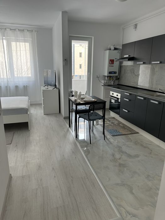 Garsoniera de inchiriat