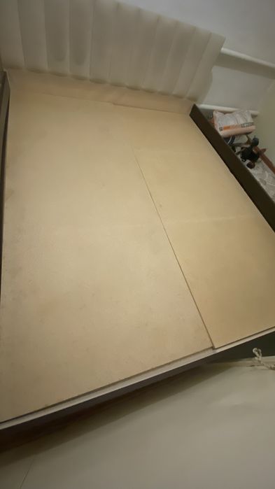 Продам двух спальную кравать