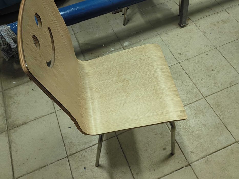 Стульчик школьный