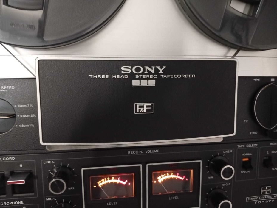 Magnetofon Sony tc-377 Sony TC-377 Tape Recorder - Reel to Reel ; STARE BUNA