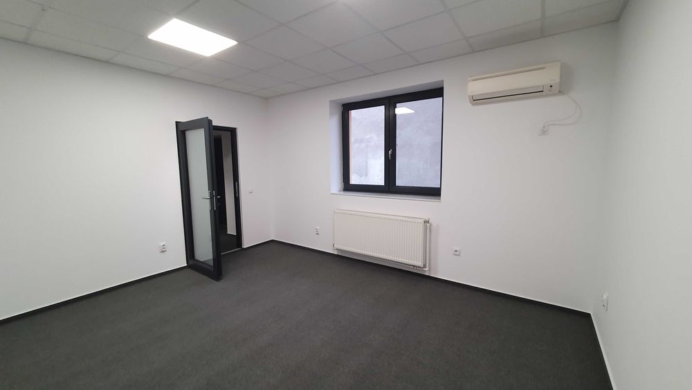 Spatiu comercial/birouri/servicii de inchiriat zona Piata Decebal