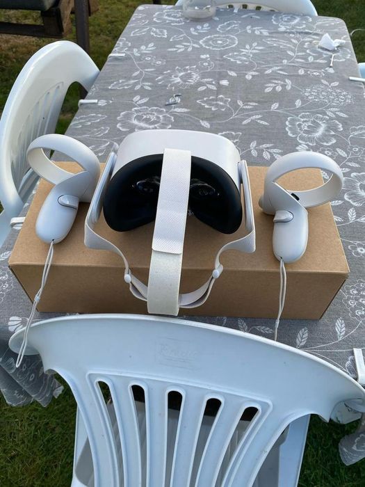 Vr очила Meta Quest 2