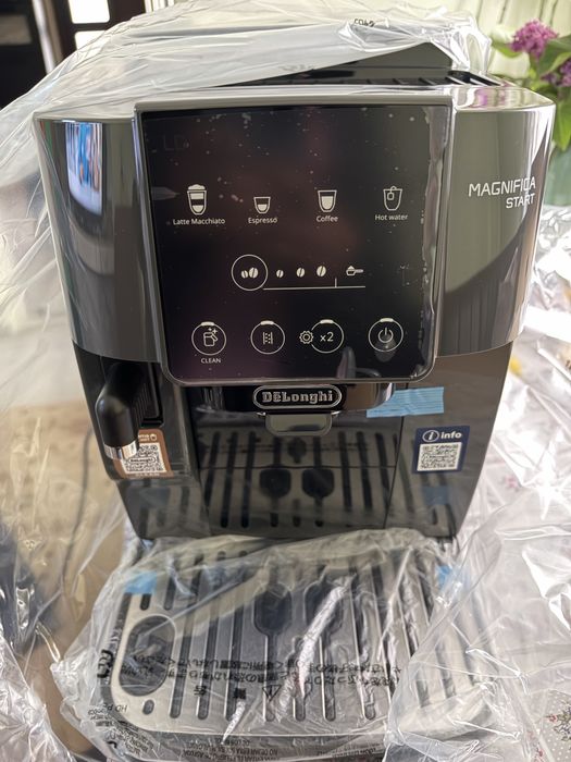 Espressor automat De’Longhi