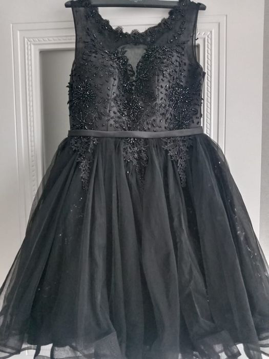 Продаю  платья от 15000