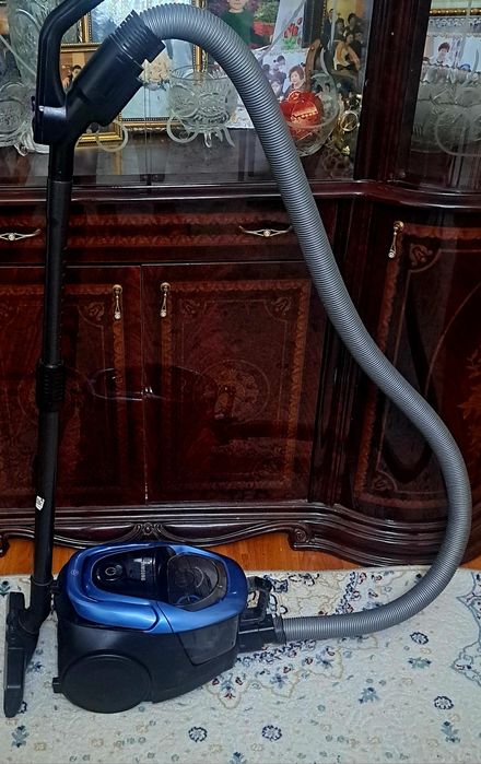 Пылесос Самсунг в идеальном состоянии