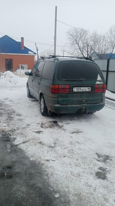 Продам Фольксваген Шаран на активном ходу