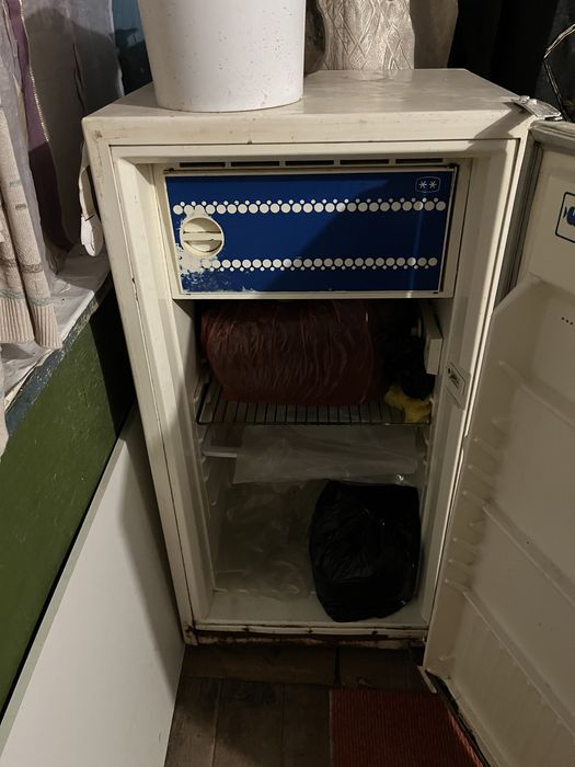 Холодильник бу в рабочем состоянии