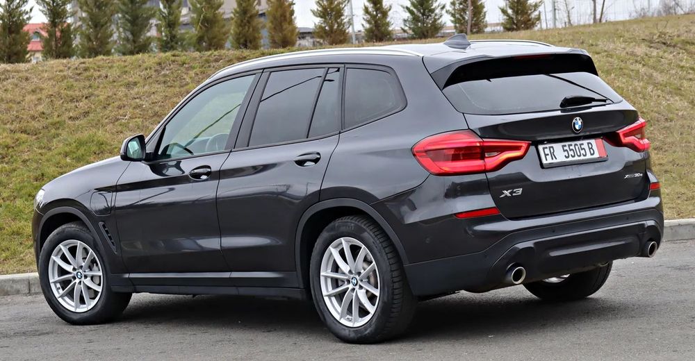 BMW X3 2021 / Full LED / HUD/HIFI/Lane/Side/Camera/Volan M / 292 CP