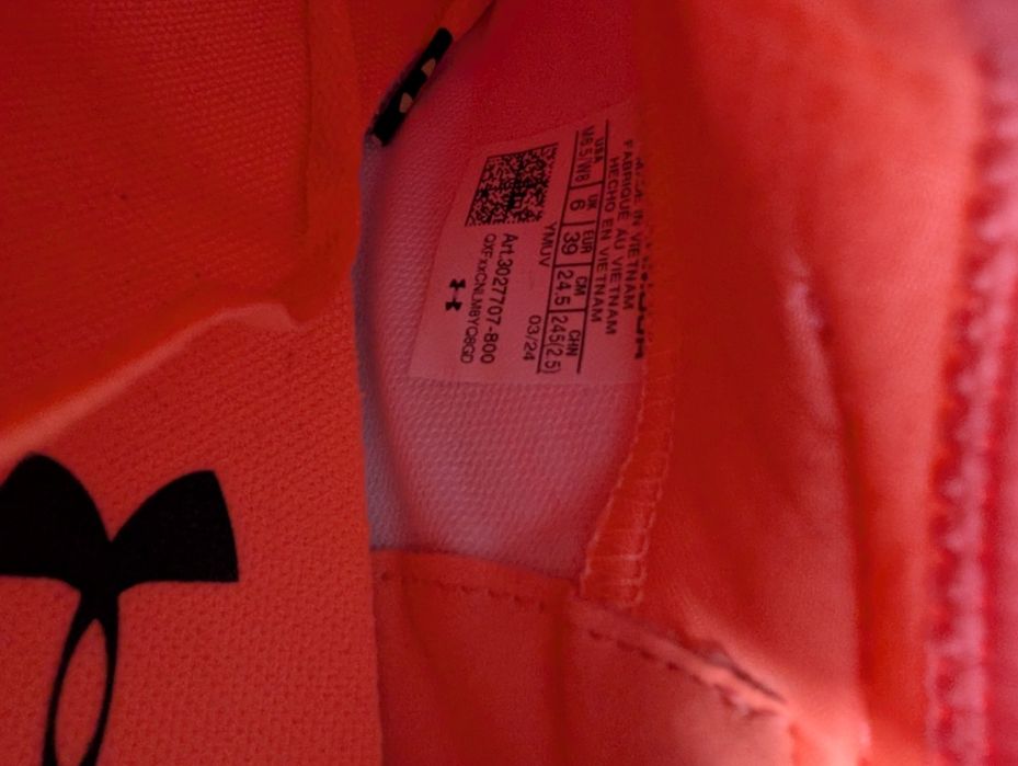 Бутонки Under Armour Magnetico Select 4 FG 39 номер