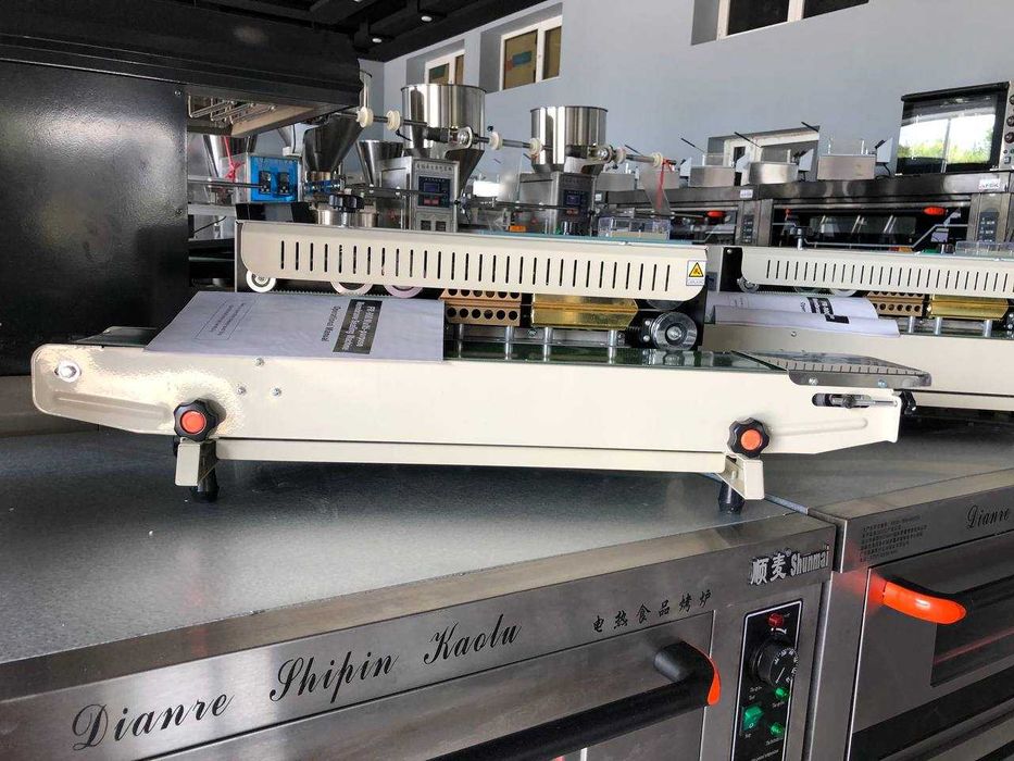 Lentali qadoqlash Конвейерный запайщик пакетов FR900