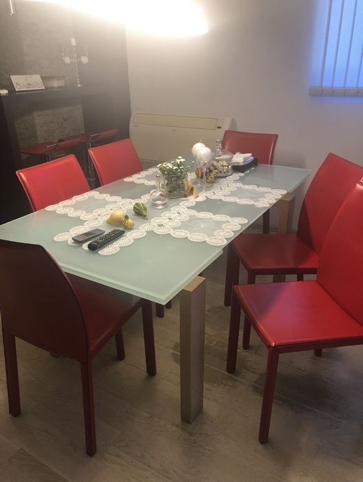 Столове естествена кожа