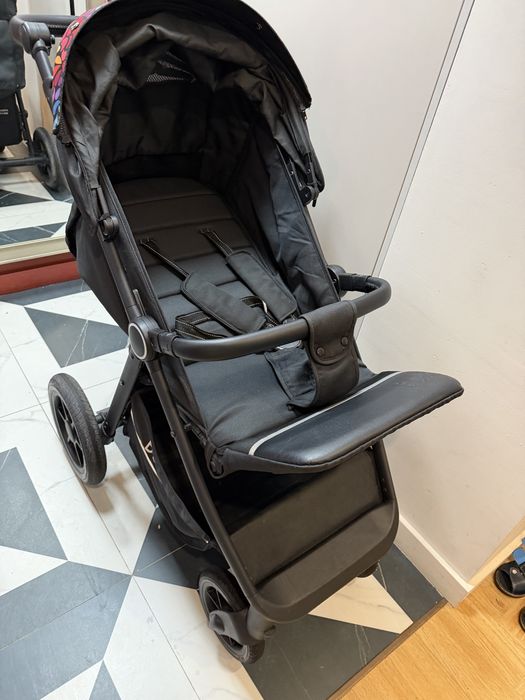 Продам коляску bubago BASS