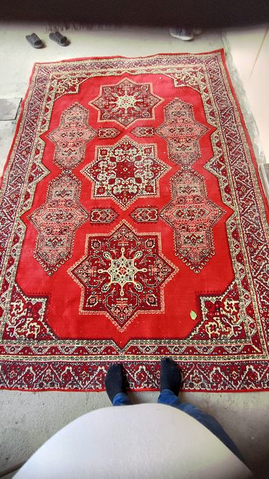 срочно продам два ковра