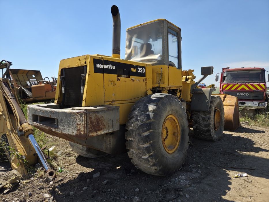 Piese Komatsu WA320 vola incarcator frontal