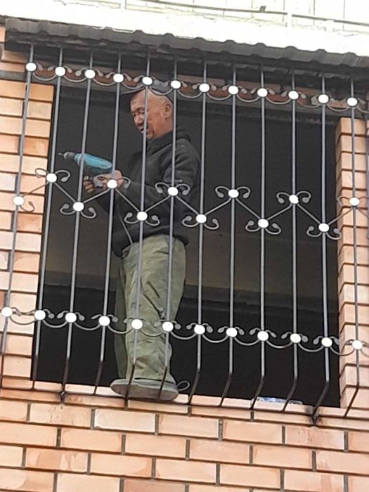 Derazalar uchun panjaralar, Derazaga reshotka