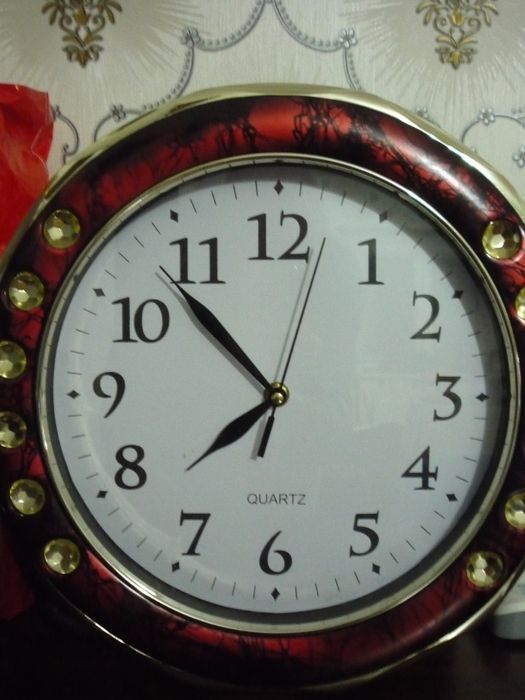 ceas de perete nou