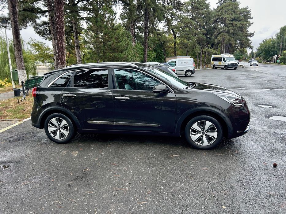 Kia Niro plug In Hibrid 2018 Cutie automata ACC PHEV