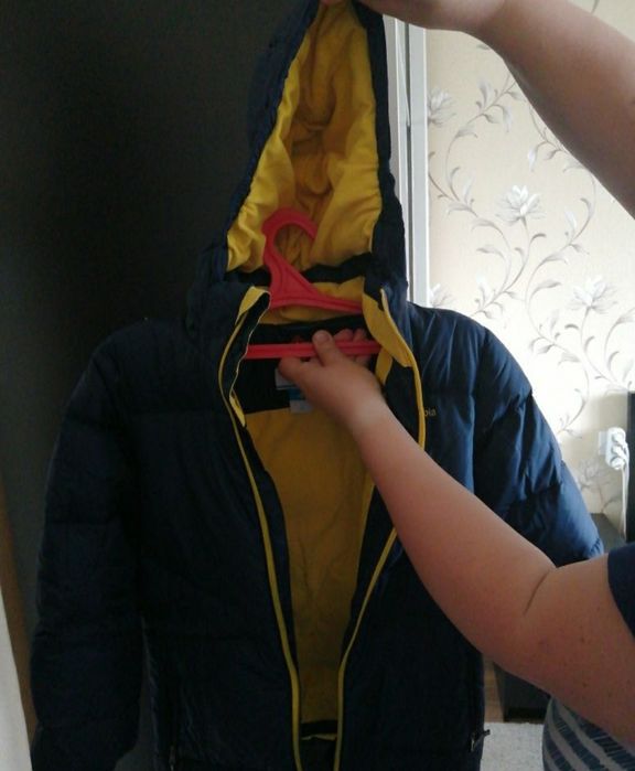 Продается пуховик для мальчика Columbia, оригинал