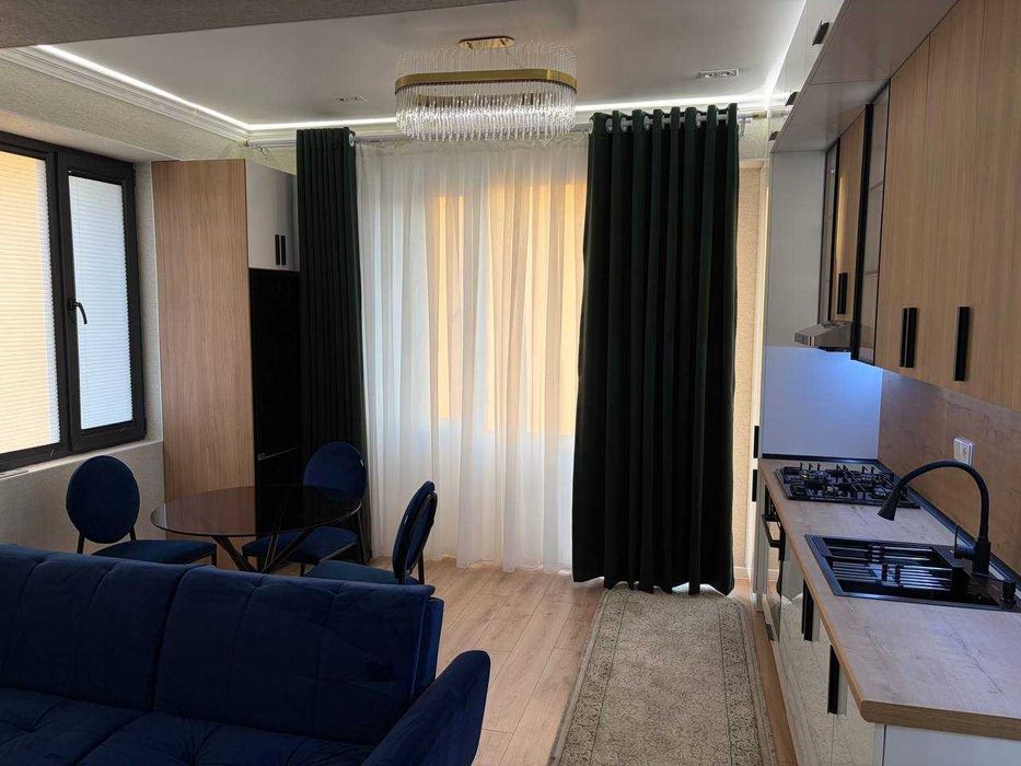 Group City 53м2 трешка под ключ все есть через дорогу центр`