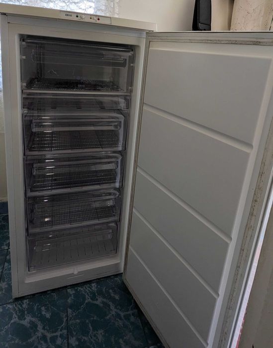 Congelator Zanussi ZFU319EW, 168 l, A, Alb