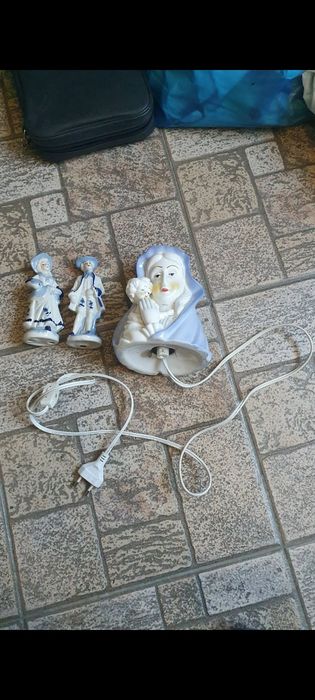 Порцеланова лампа + 2 фигури